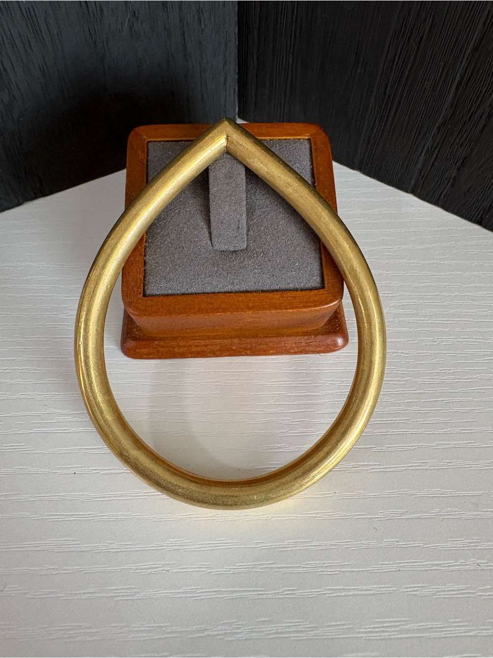 Cival brass bangle bracelet teardrop shape size 7